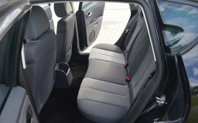 Seat Leon cena 16900 przebieg: 220000, rok produkcji 2007 z Ustroń małe 254
